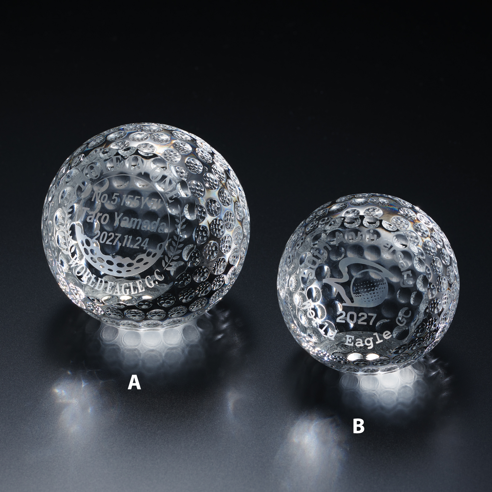 サンドブラスト加工によるガラスの花生け 紫の被せガラス 幻想的にツバキの花を彫りました ブラスト工房